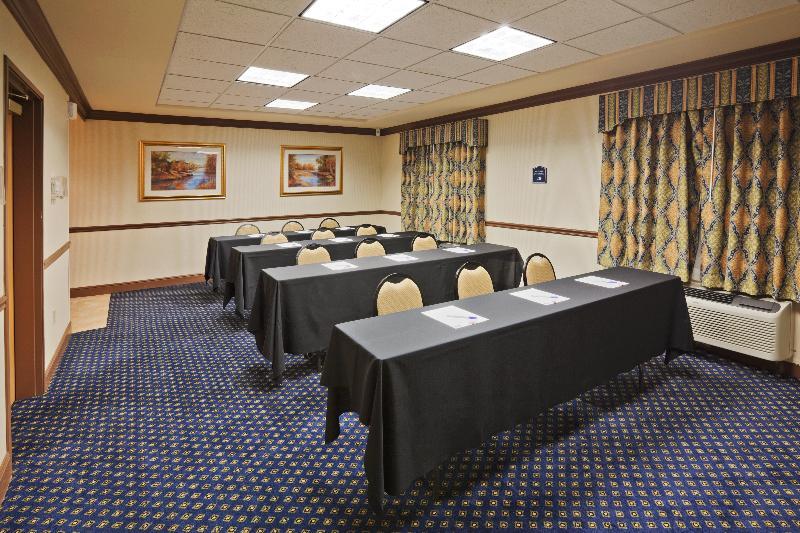 Holiday Inn Express Hotel And Suites Jenks By Ihg Luaran gambar