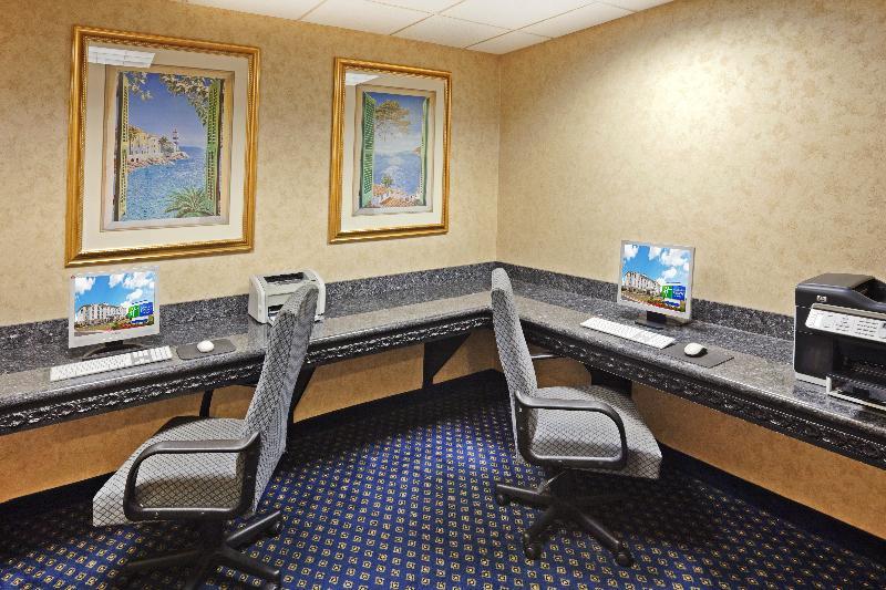 Holiday Inn Express Hotel And Suites Jenks By Ihg Luaran gambar